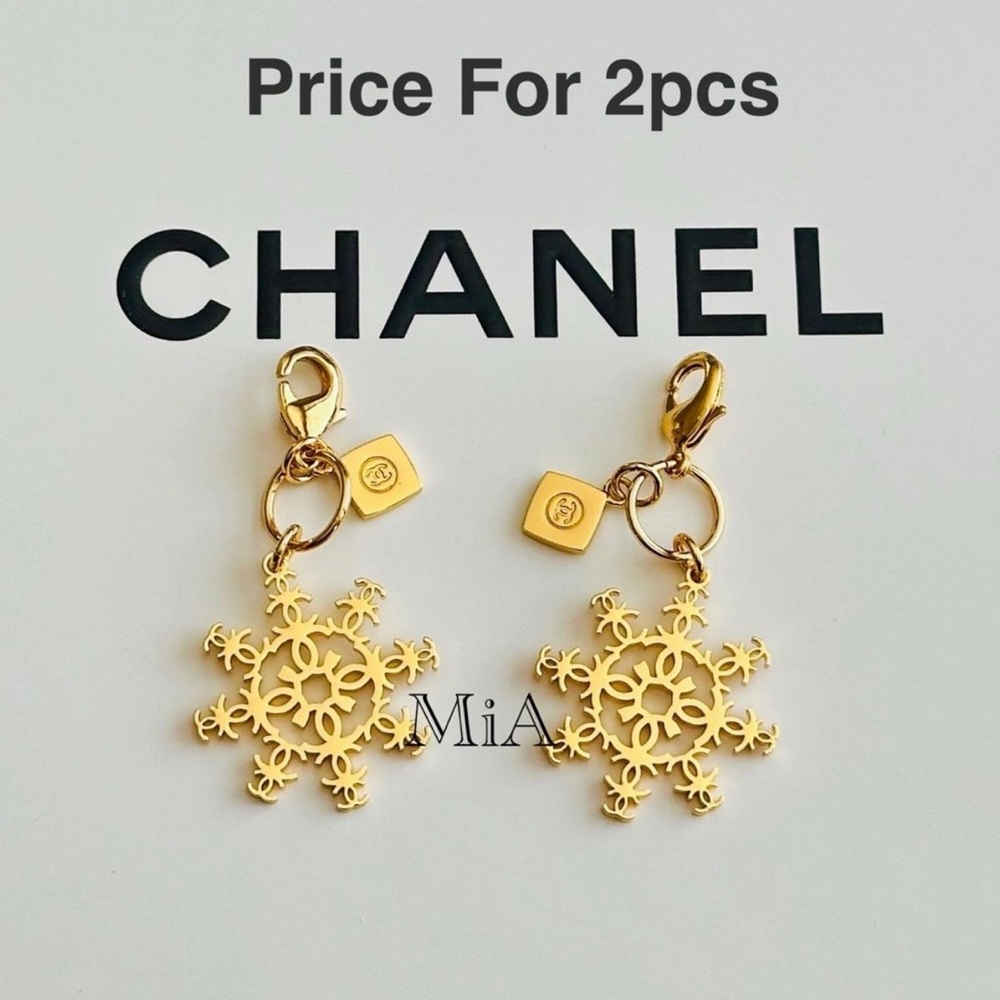 CHANEL Gold Snowflake Charm Pair Clip-On Earrings